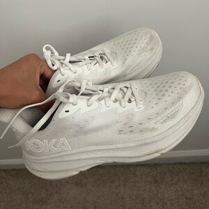 Hoka Clifton 9 White Size 8